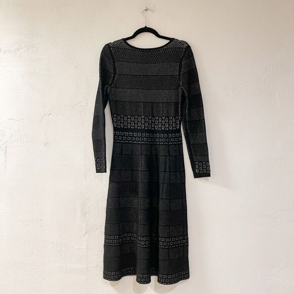 Gal Meets Glam Heidi Sweater Dress in Black Medium - Picture 3 of 8